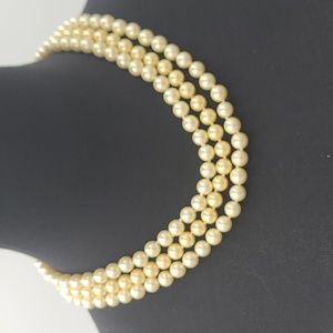 Triple Strand Faux Pearl‎ Necklace 9"